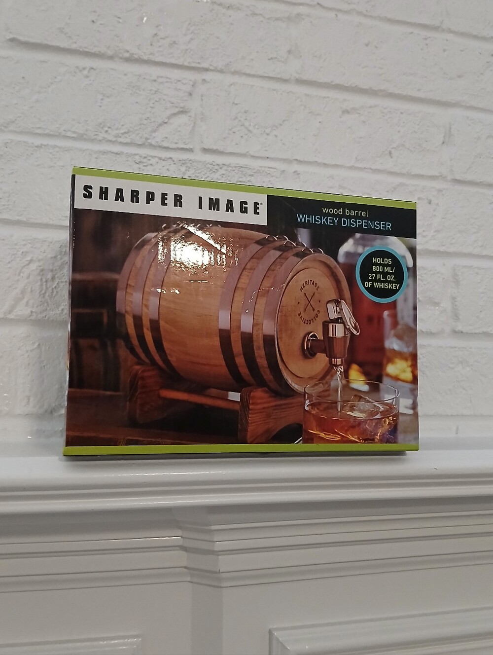 Sharper Image Wood Barrel Whiskey Dispenser - Natural Wood‎ NIB